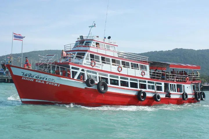 Angthong Marine Park Adventure: Snorkel, Kayak & Trekking Bliss!