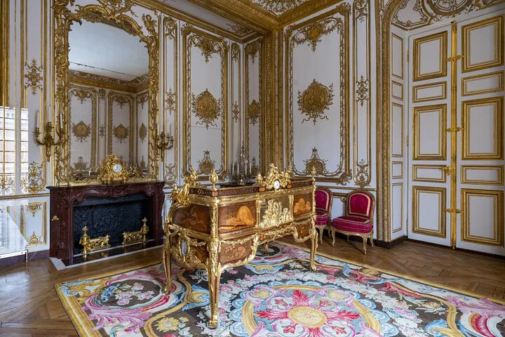 Versailles: King's Private Apartments Guided Tour
