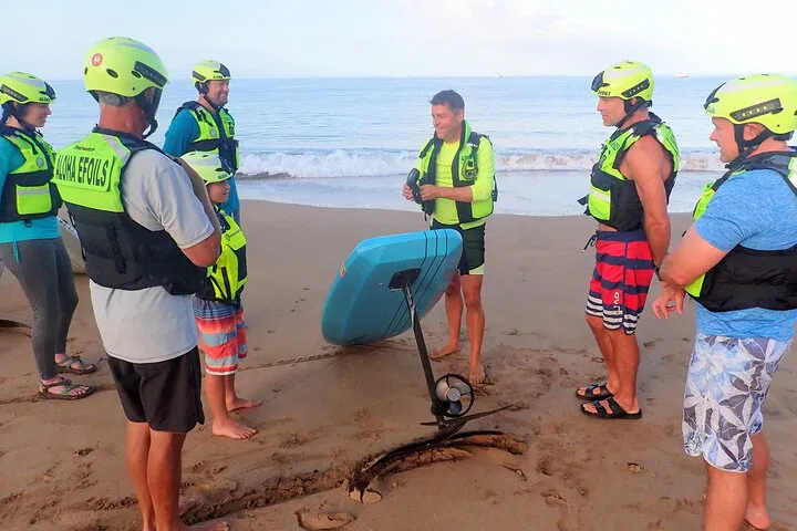 Maui Electric Foilboarding: Soar Above the Waves!