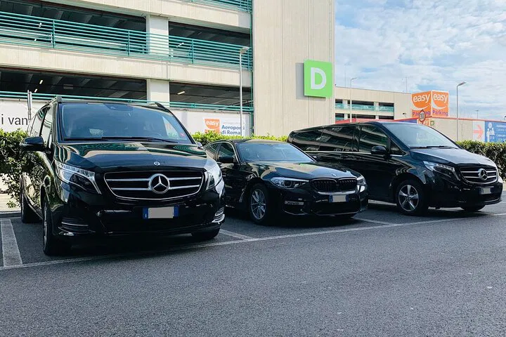 Stress-Free Southampton Arrival: Private Transfer to City