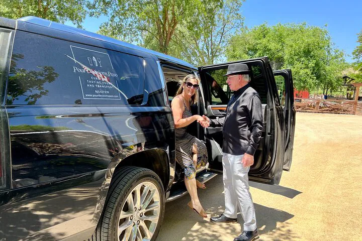 Indulge in Paso Robles: Luxury Wine Tasting with Pour Decisions
