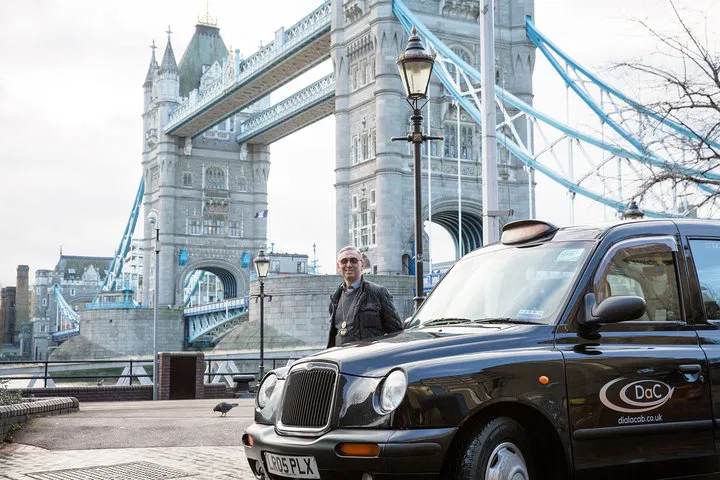 Uncover London's Secrets: A Personalized Taxi Adventure