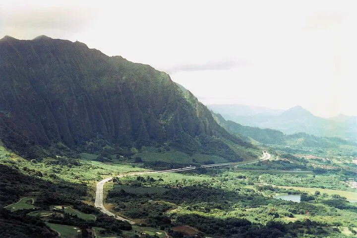 Oahu's South Shore: Private Tour with Local Guide