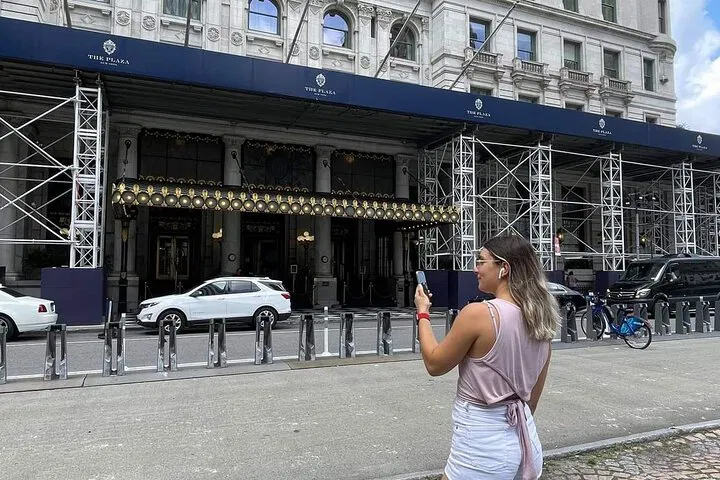 Unlock NYC's Secrets: A Self-Guided Audio Adventure!