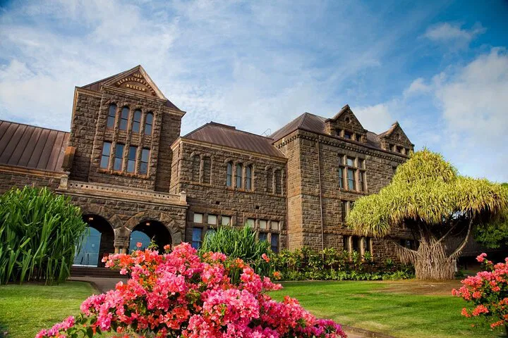 Oahu's All-Inclusive Cultural Immersion: A Luxurious Private Tour