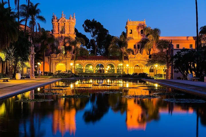 San Diego Night Tour: City Lights & Iconic Views