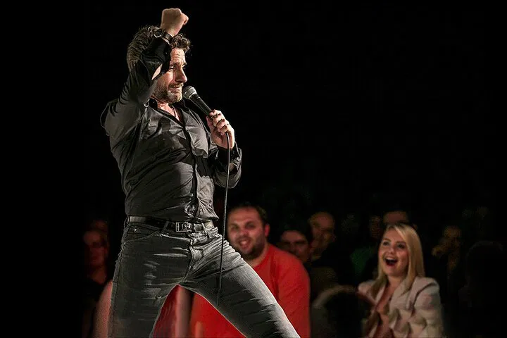 Comedy & Pizza Night Out in London's Covent Garden