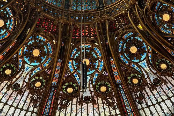 Galeries Lafayette: Cultural Shopping Experience in Paris