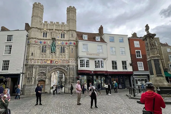 Canterbury's Hidden History: Private 2-Hour Walking Tour
