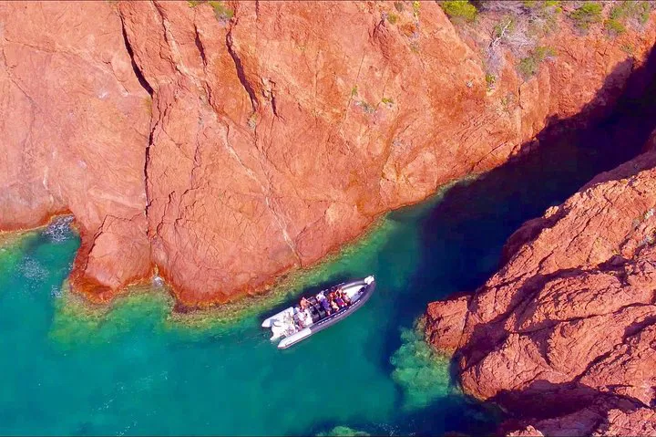 Saint Raphaël Calanques Boat Tour: Red Rocks & Snorkeling