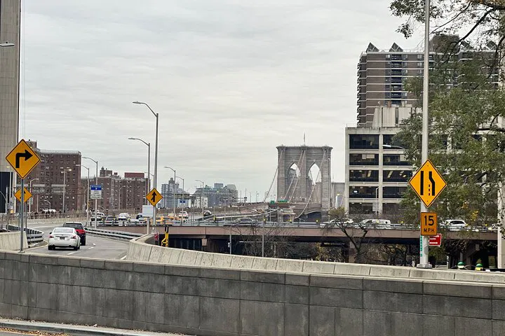Brooklyn Bridge, DUMBO, & Heights: An Unforgettable Private Walking Tour