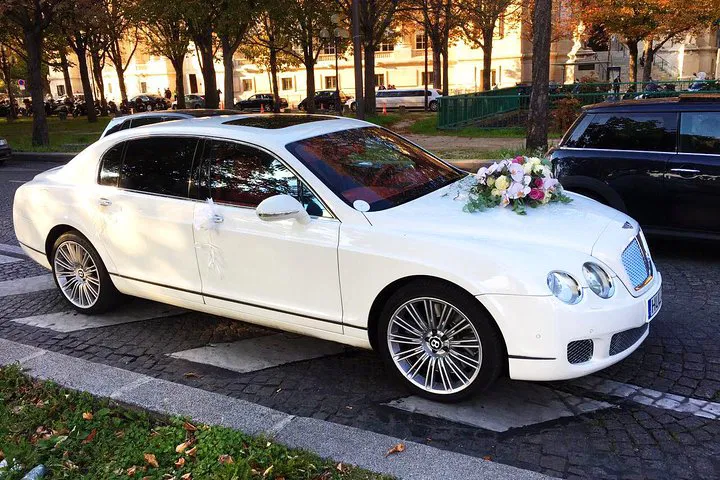 Paris Airport Luxury: Bentley Transfer with Chauffeur