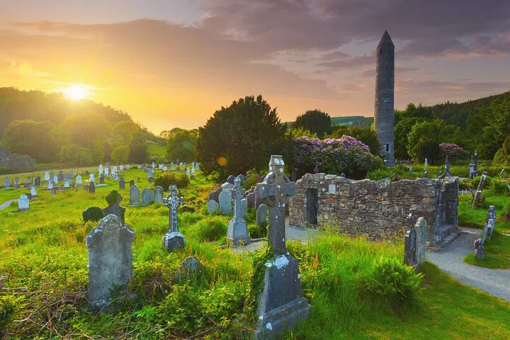 Glendalough's Enchanting Echoes: A Musical History Walking Tour