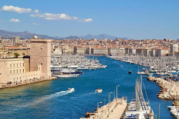 Unveiling Marseille's Charm: A Photographer's Dream Tour with a Local