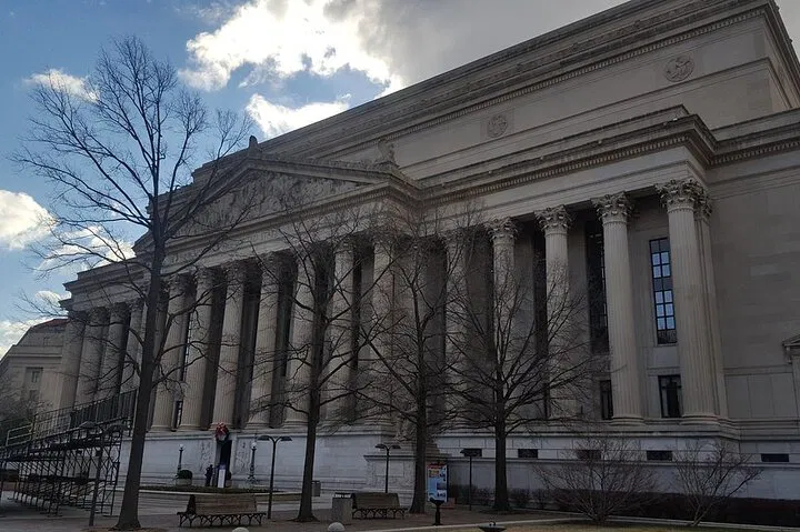DC in a Day: Cherry Blossom & Monuments Bus Tour