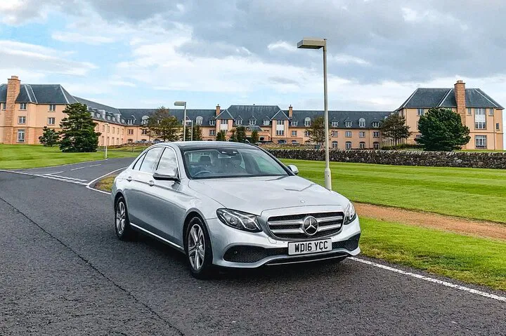 Luxury St Andrews to Liverpool Transfer: Comfort & Style