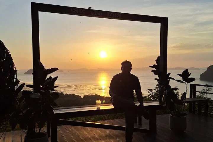 Krabi's Sunset City Tour: Unveiling Local Wonders