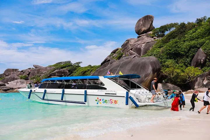 Similan Islands Leisurely Snorkel: Phuket's Paradise Found