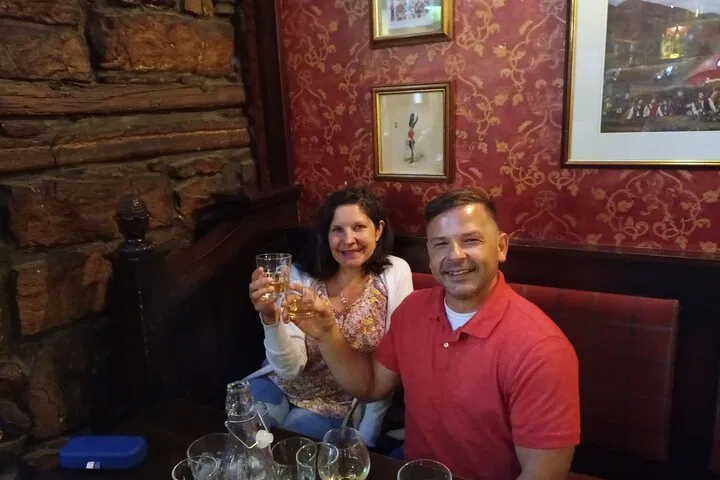 Oban's Wee Walk & Whisky Tour: Taste of Scotland
