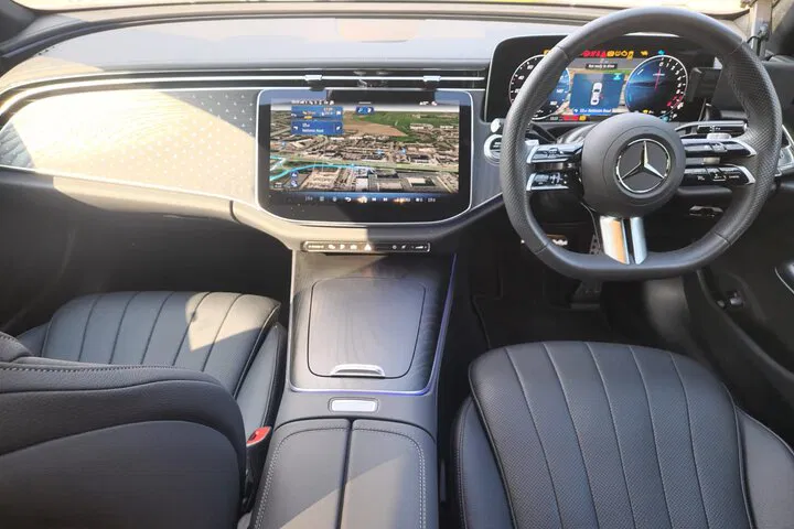 Luxury Heathrow Transfer: Your Stress-Free Chauffeur Experience