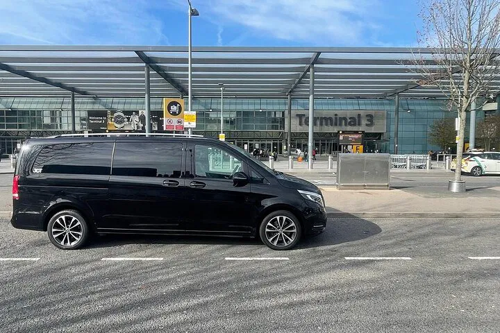 Tilbury Cruise Transfer: Stress-Free London Private Ride