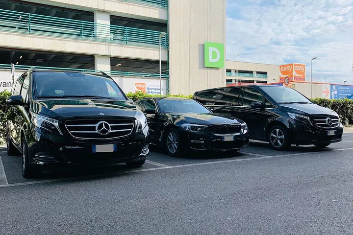 Effortless Dublin Airport to Dun Laoghaire Port Transfers: Private & Punctual