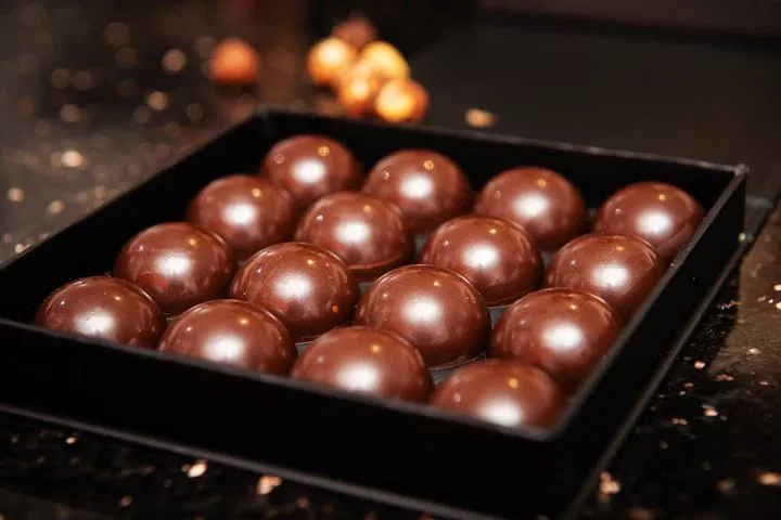 Paris Chocolate Class: Make Bonbons & Taste!