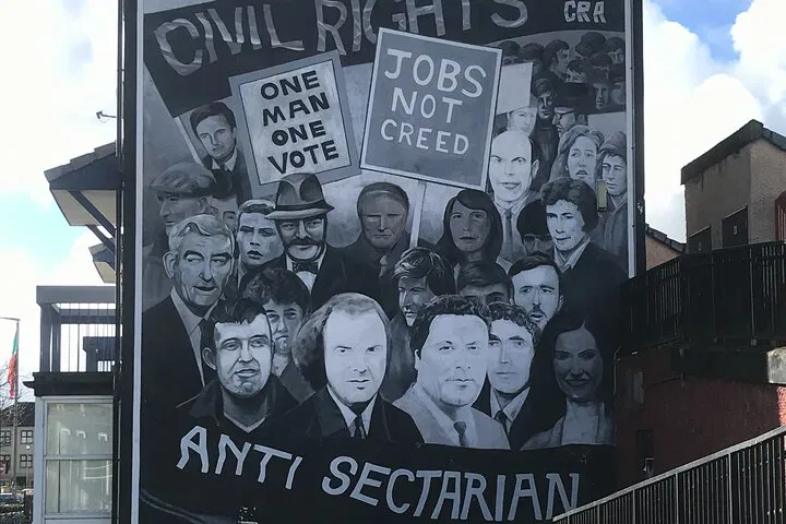 Bogside's Political Murals: A Private Derry Walking Tour
