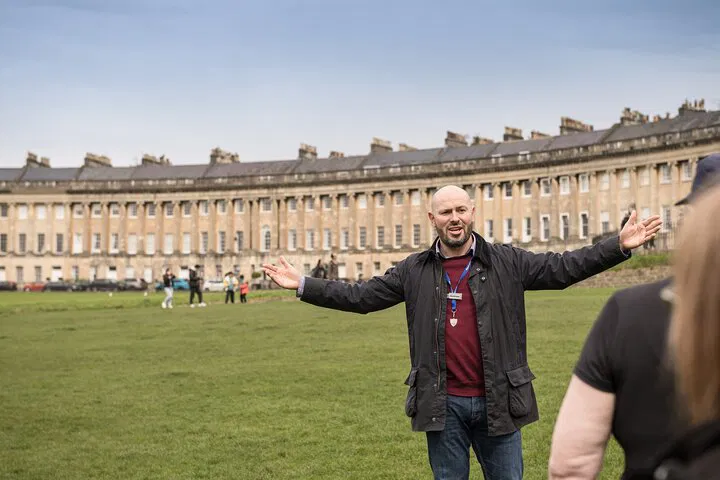 Stonehenge & Bath: A Luxurious Private Day Trip from Belize