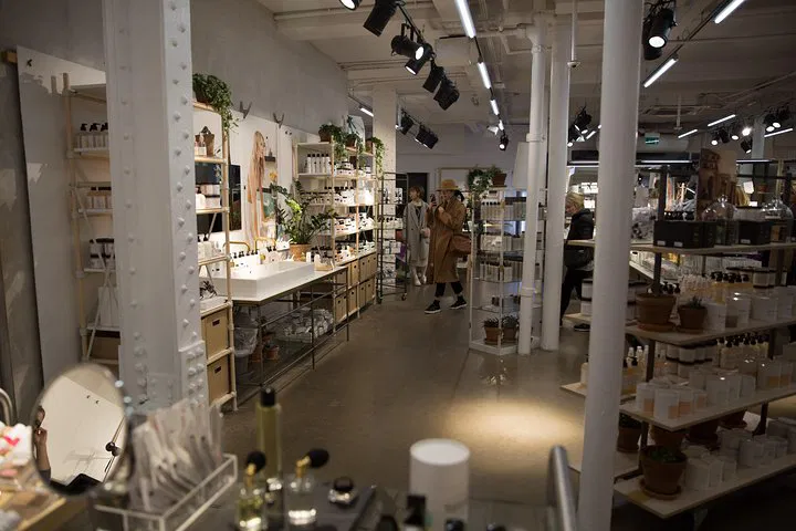 Unlock London's Style Secrets: Your Personal Shopping Adventure