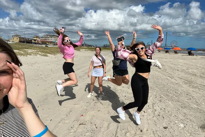 Unleash Ocean City: Interactive Scavenger Hunt Adventure!