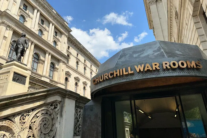 Uncover Wartime Secrets: Churchill War Rooms & Westminster Private Tour