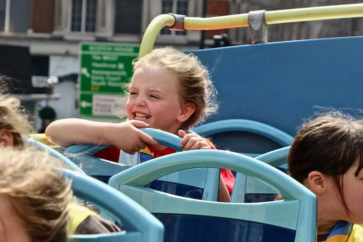 London Tootbus Kids Tour: Live Guided Family Fun!