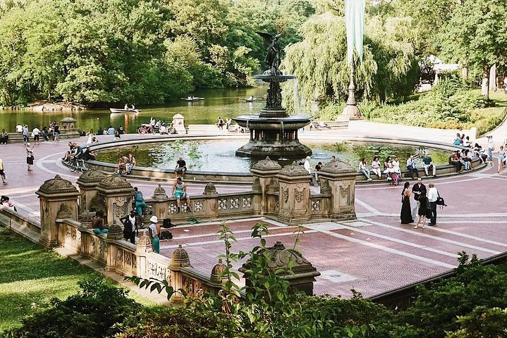 Unlock Central Park's Secrets: An Exclusive Guided Walking Tour