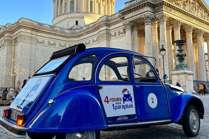 Paris in a 2CV: Charming Private Sightseeing Tour