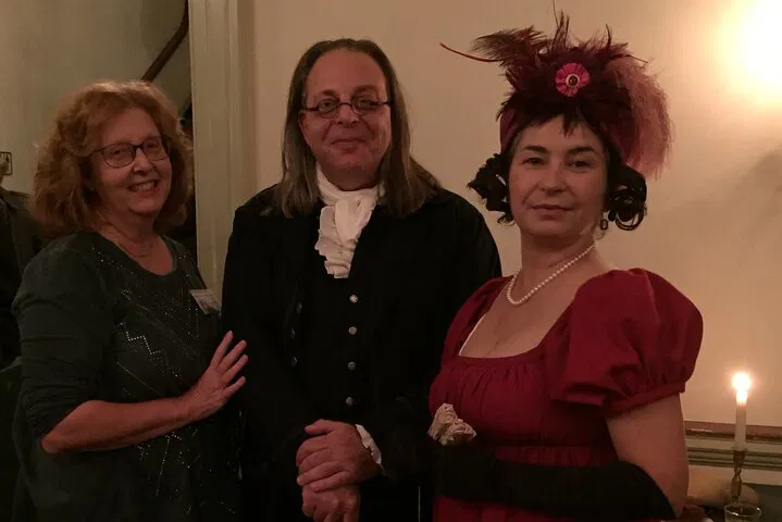 Outlander Philly Tour: History & TV Magic!