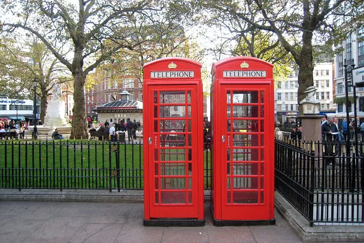 Royal History Unveiled: Private London, Greenwich & Canterbury Cathedral Tour