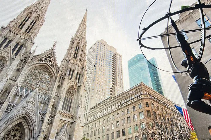 NYC Adventure: Private Guided Tour of Iconic Landmarks & Hidden Gems