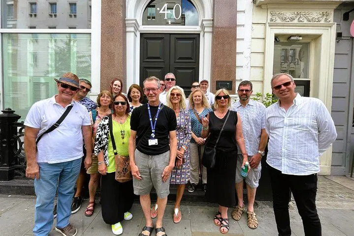 Rock 'n' Stroll: London's Iconic Music History Walking Tour
