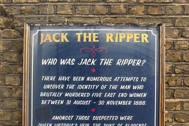 Uncover Jack the Ripper's London: Walking Tour