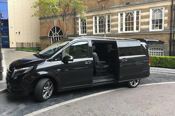 Stress-Free Airport Transfers: Gatwick to Stansted with Private Chauffeur