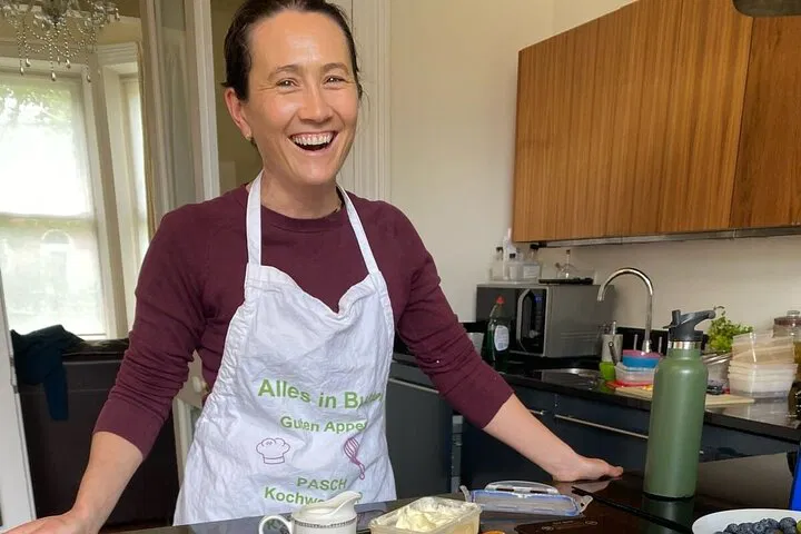 Dublin's Delicious Delights: Irish Baking Class Experience