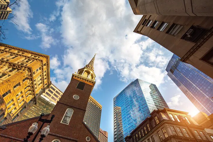 Freedom Trail: History & Food Tour in Boston