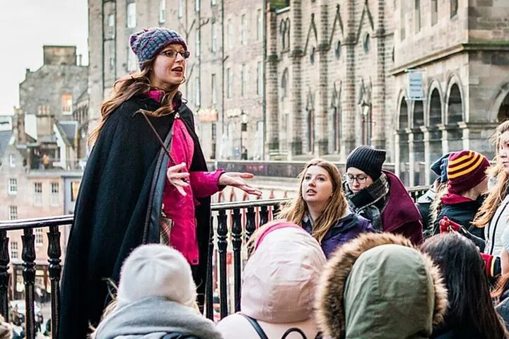 Uncover Edinburgh's Secrets: Your Personalized Private Walking Tour