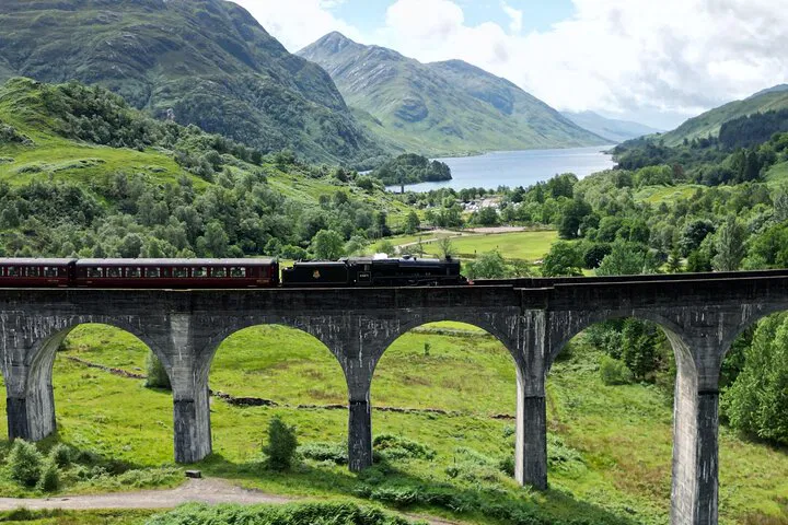 Embark on an Epic Scottish Highlands Adventure: Glenfinnan, Glencoe & Beyond