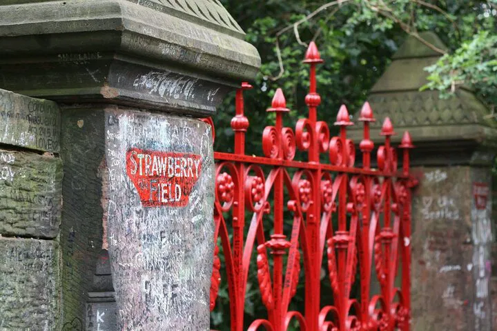 Magical Mystery Taxi Tour: Beatles' Liverpool Unveiled!
