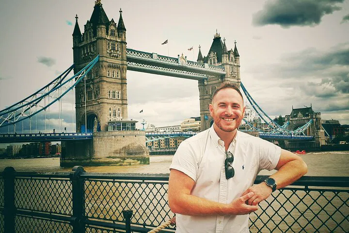 Uncover London's Secrets: A Black Cab History Tour