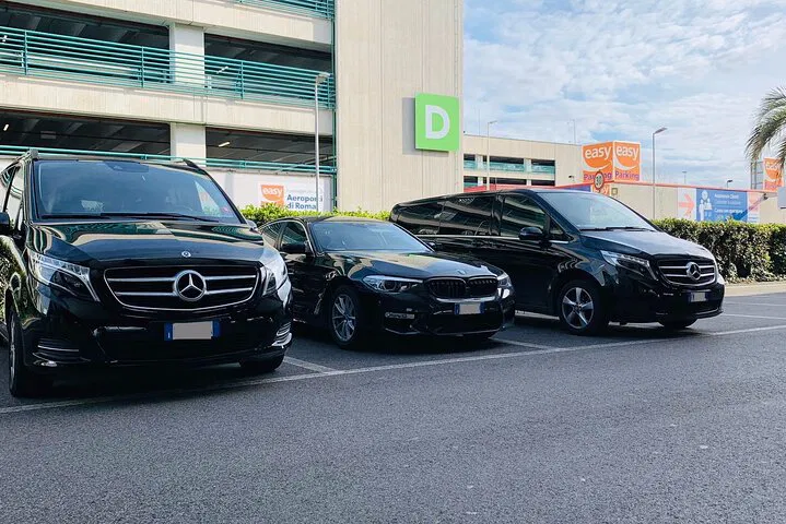 Stress-Free Belfast Airport Arrival: Private Transfer to Your Doorstep