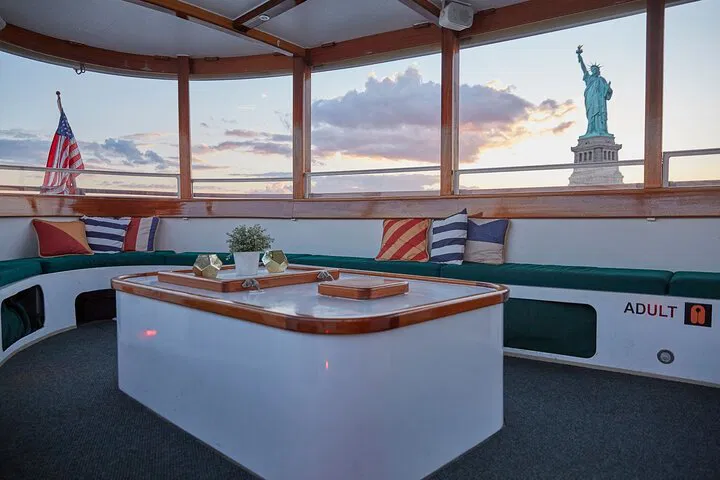 NYC Sunset Cocktail Cruise: Manhattan's Skyline on a Small Yacht