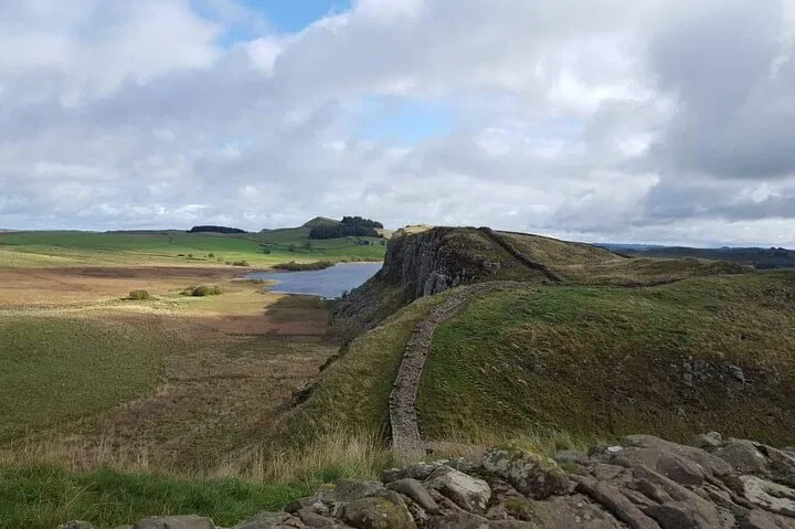 Hadrian's Wall Tour: Roman History Day Trip
